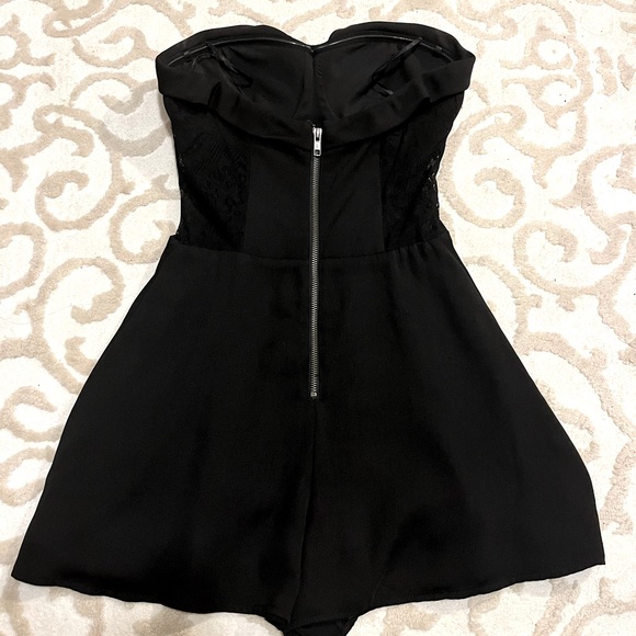 GUESS strapless romper - Picture 2 of 2